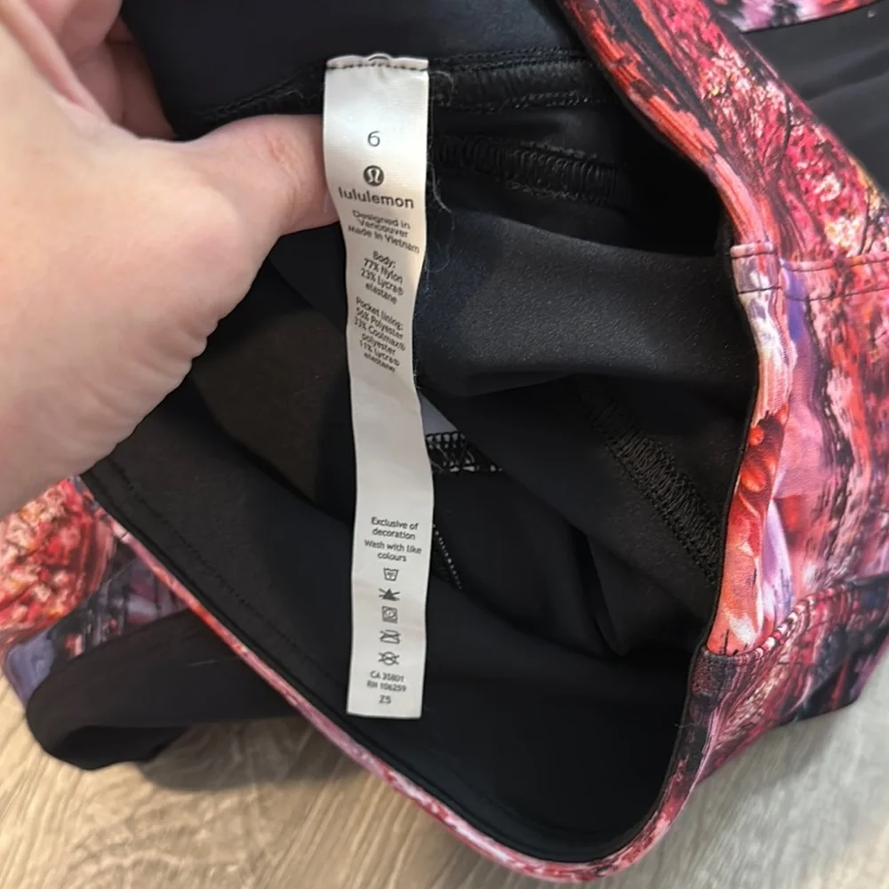 Lululemon Sz 6 Sweat & Repeat Crop High Rise Yoga Workout Lounge Womens Leggings - Picture 9 of 15